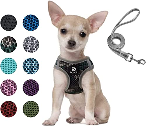 Dociote Arnés para Perros Perros pequeños, Arnés Deportivo para Perros Sin Tirón Malla Suave Reflexivo y Transpirable Arnés para Perros y Juego de Cables Ajustable Camuflaje Verde XS